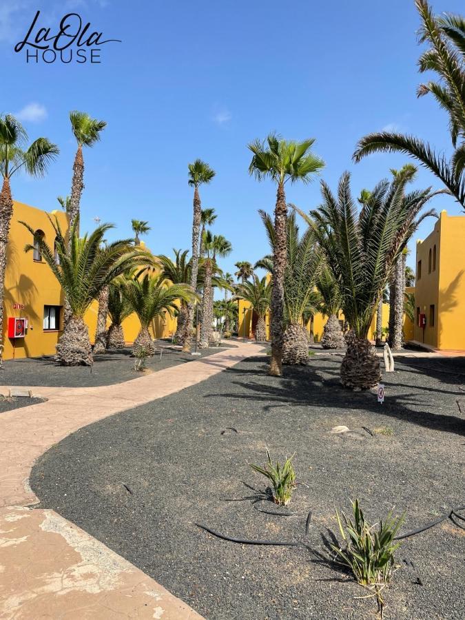La Ola House Precioso Apartamento Con Piscina Corralejo Ngoại thất bức ảnh
